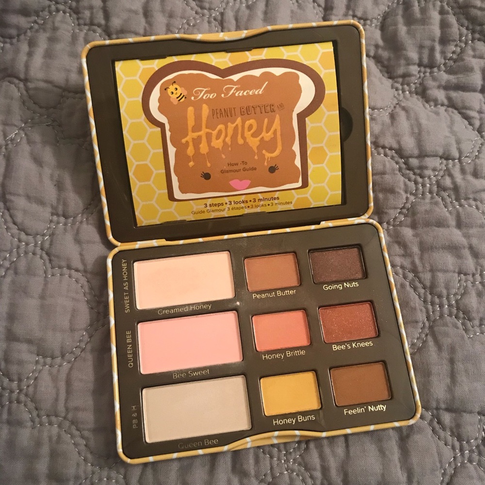 Too Faced Peanut Butter and Honey palette